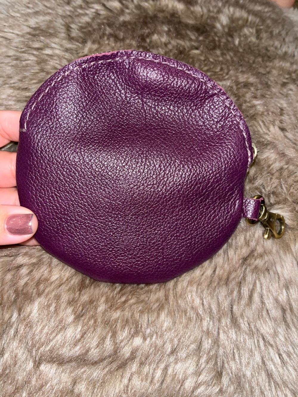 Women's Purple Round Leather Coin Pouch